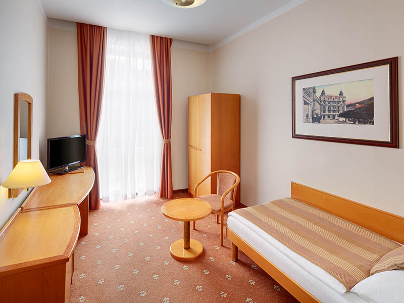 Jednolůžkový pokoj Superior Neapol hotel Hvězda